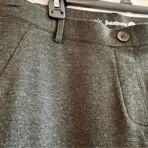 Betabrand Charcoal Dress Yoga Pants Straight leg size XL like new